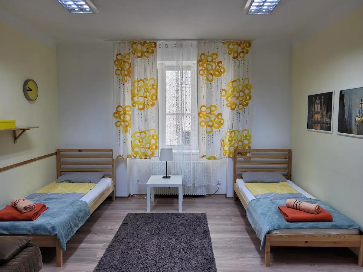 Apartment Budget Studio Near Prater Vienna Austria